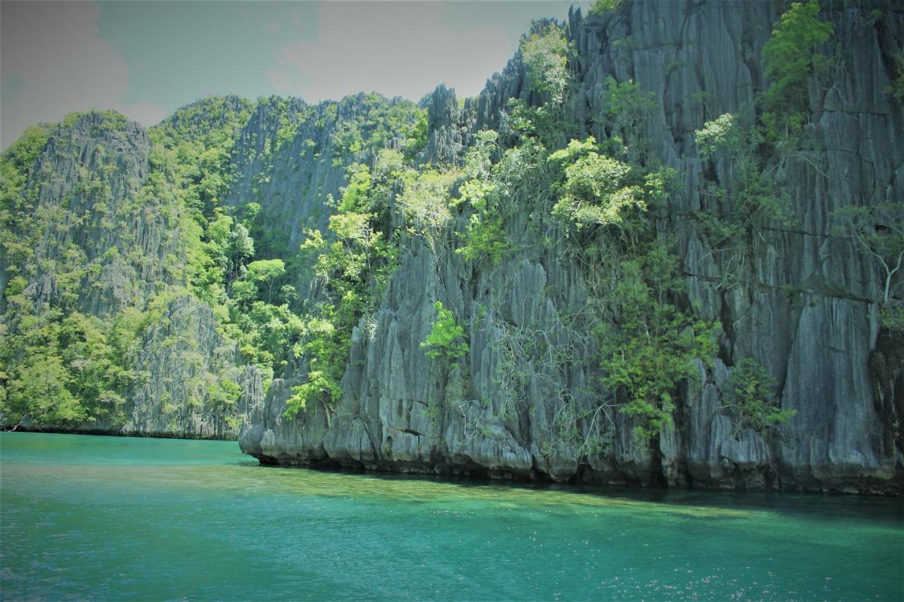 Filcan Hostel/Backpackers Coron Exterior photo